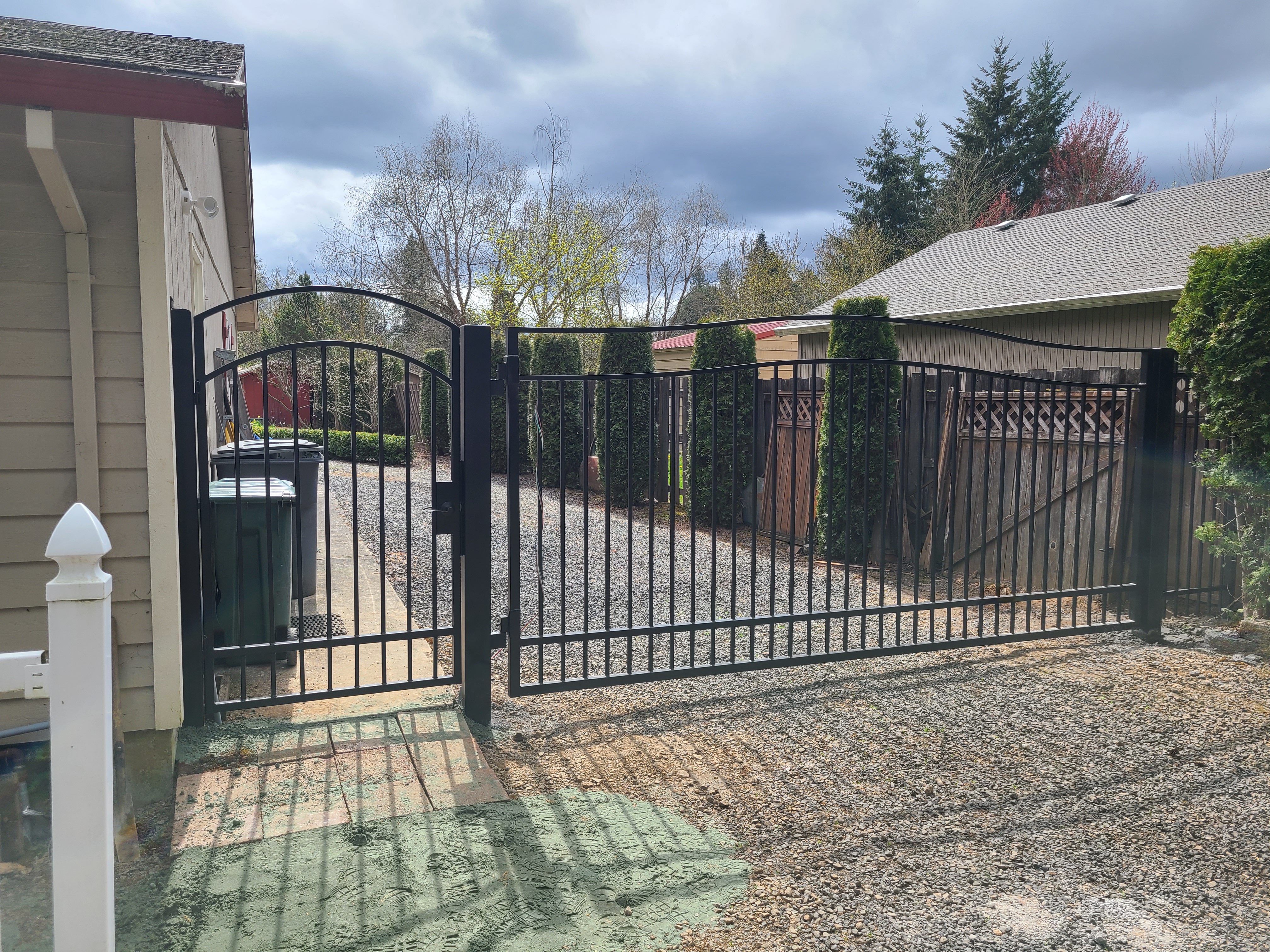 Comments on: Secure Your Sanctuary: Mustang Fencing & Gates in 77093 - Image 5
